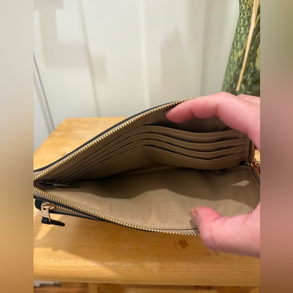 Coach Mini Darcy Carry All Bag With Wristlet Gold Chalk Color. Set! - Picture 6 of 11